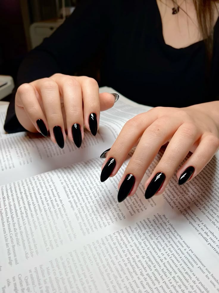 Black Gel Nails