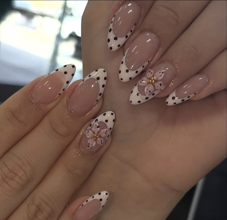 Polka French 3D Floral Aesthetic Nail Set
